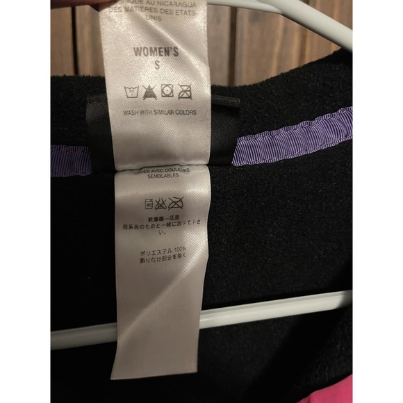 Patagonia Synchilla Women's Fleece Pullover Size Small Black Pink T Snap Cozy - Picture 5 of 5